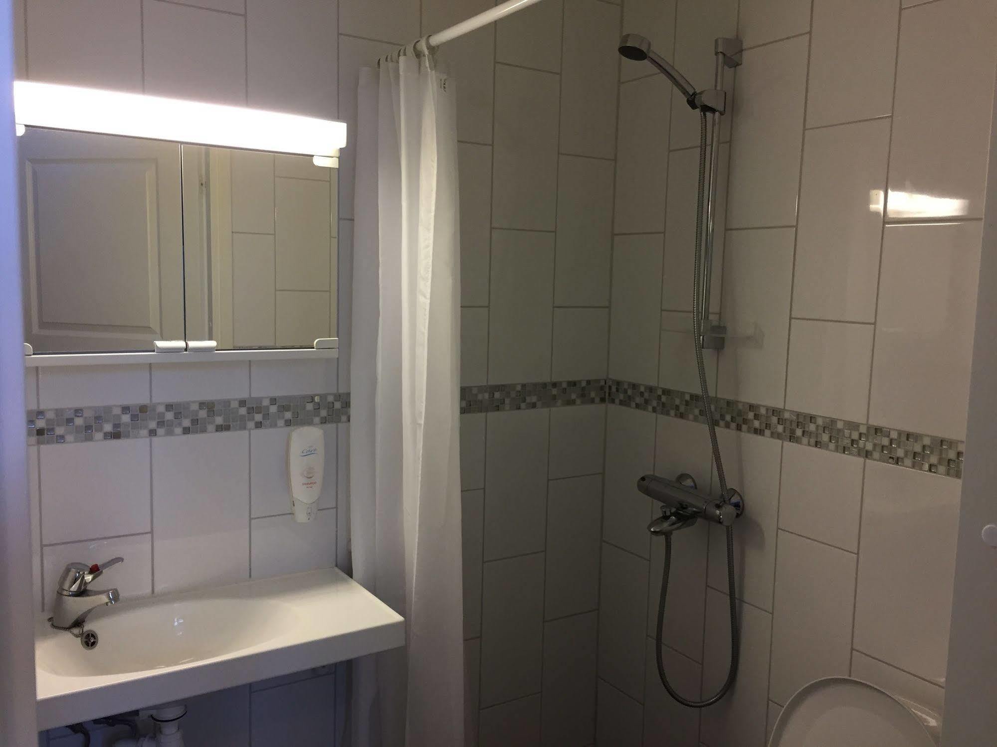 Hotelli Iisalmen Seurahuone Iisalmi Bagian luar foto