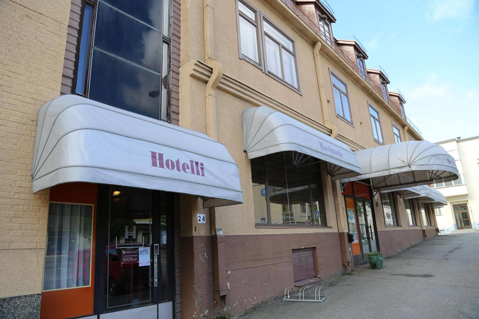 Hotelli Iisalmen Seurahuone Iisalmi Bagian luar foto